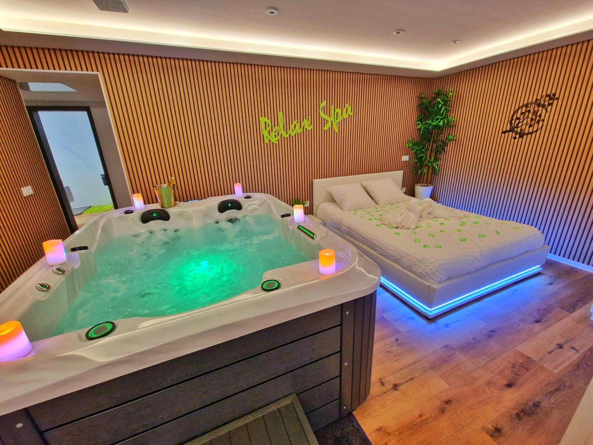 Relax Spa-4 Pers-Jacuzzi-Parking-Jardin-Clim-Colmar Muntzenheim Buitenkant foto