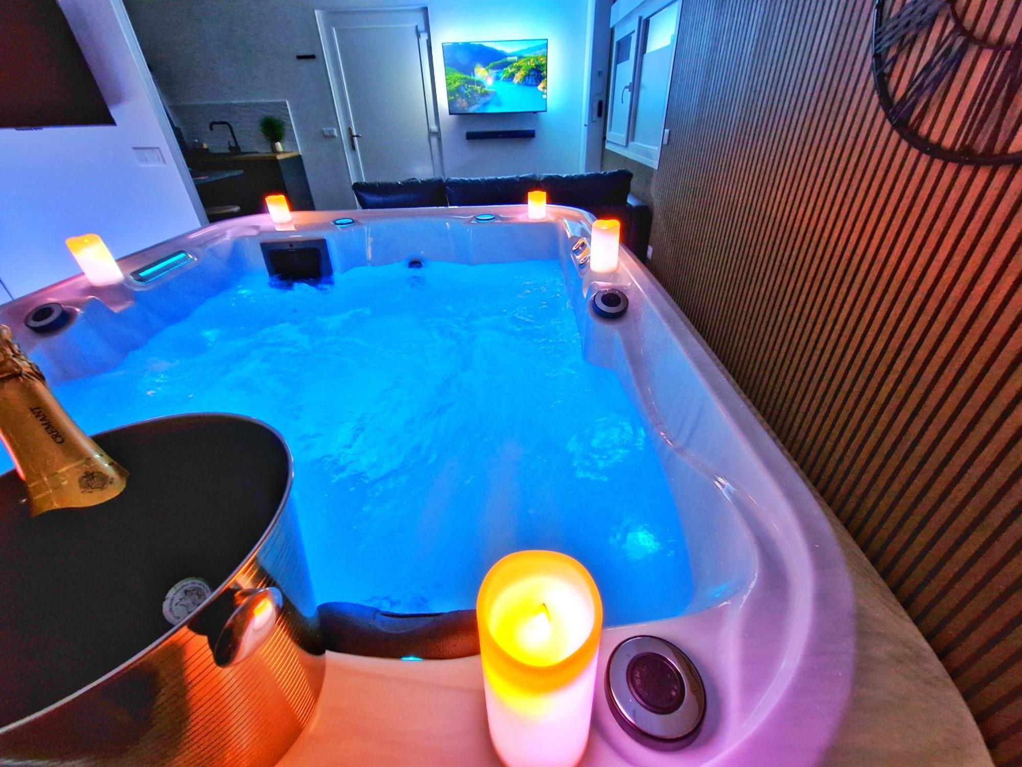 Relax Spa-4 Pers-Jacuzzi-Parking-Jardin-Clim-Colmar Muntzenheim Buitenkant foto