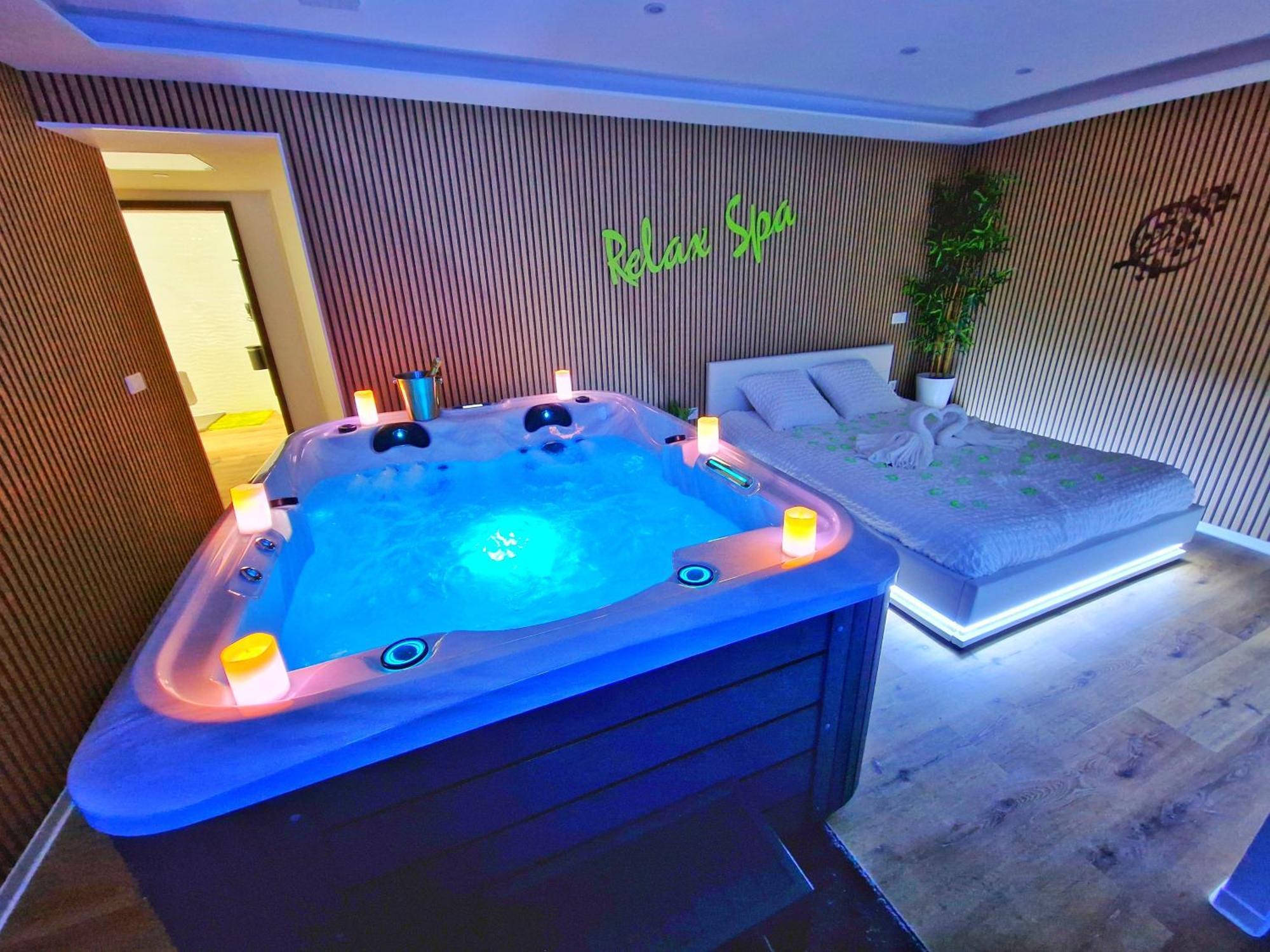 Relax Spa-4 Pers-Jacuzzi-Parking-Jardin-Clim-Colmar Muntzenheim Buitenkant foto